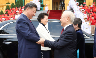 习近平晤越南国家主席 两国同意积极解決海上分歧