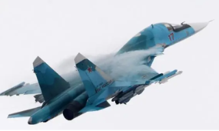 【视频】俄军苏-34攻击机使用FAB-500航空炸弹对乌军进行打击