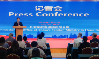【视频】崔建春：所有国家要选择适合自身条件的民主体制