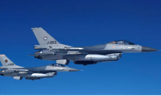 【视频】乌军F-16战机坠毁机师丧生 泽连斯基解除空军司令奥列修克职务
