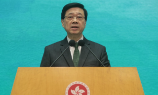 【视频】李家超：美国限制对华投资半导体将自食其果