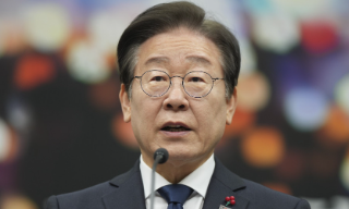 【视频】李在明：暂不弹劾总理 促尽快展开罢免尹锡悦程序