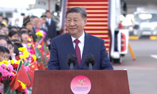 澳门回归25周年 | 习近平抵澳...