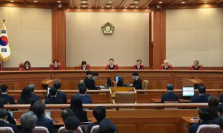 【视频】韩国宪法法院通过弹劾案 尹锡悦被罢免总统职务