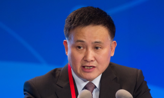 【视频】人民银行行长潘功胜批评美国滥用关税 威胁全球金融稳定