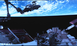 新老航天员完美配合 神二十乘组圆满完成第三次出舱活动