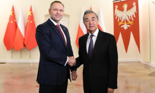 波兰总统纳夫罗茨基会见王毅 指波方将继续坚定恪守一个中国原则