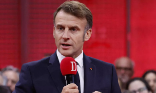 马克龙宣布大幅增加太空国防预算：...